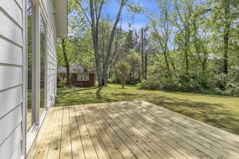 Exterior - 106 Atkinson Hts, Centerville, TN 37033 photo 5 of 8