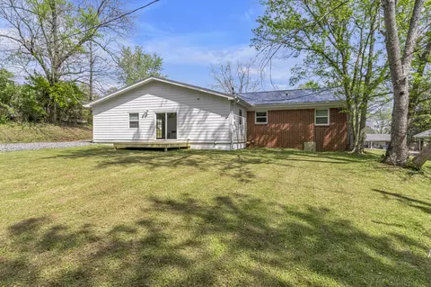 Exterior - 106 Atkinson Hts, Centerville, TN 37033 photo 3 of 8