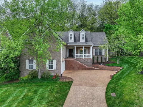 2121 Sherbrooke Ln, Nashville, TN 37211