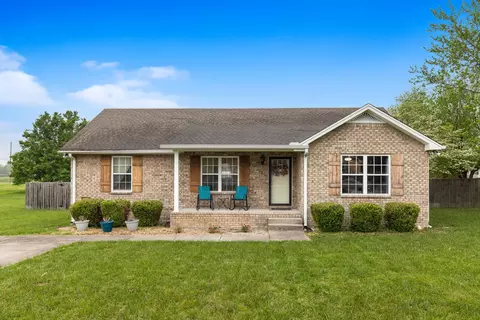 102 Staggs Dr, Portland, TN 37148