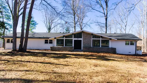 203 Angwen Ave, Manchester, TN 37355