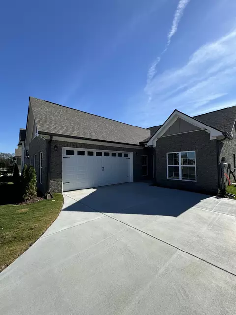 7128 Maddenwood Ln, Hermitage, TN 37076