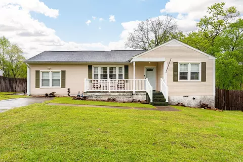 703 Mauldeth Rd, Chattanooga, TN 37415