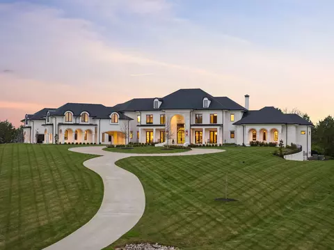 2407 Hidden River Ln, Franklin, TN 37069