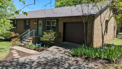 3053 Fieldview Dr, Murfreesboro, TN 37128