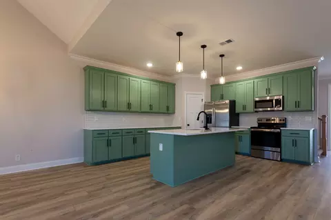 1011 Cherry Blossom Ln, Clarksville, TN 37040
