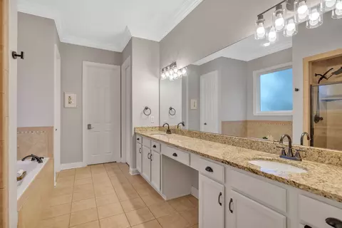Bath - 327 Wise Rd, Franklin, TN 37064 photo 3 of 11