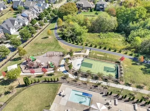 View/Area - 327 Wise Rd, Franklin, TN 37064 photo 1 of 2