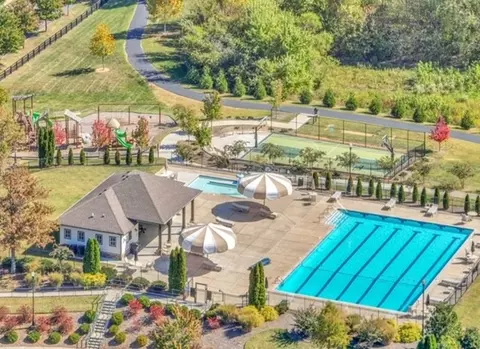 View/Area - 327 Wise Rd, Franklin, TN 37064 photo 2 of 2