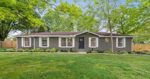103 La Greta Dr, Hendersonville, TN 37075