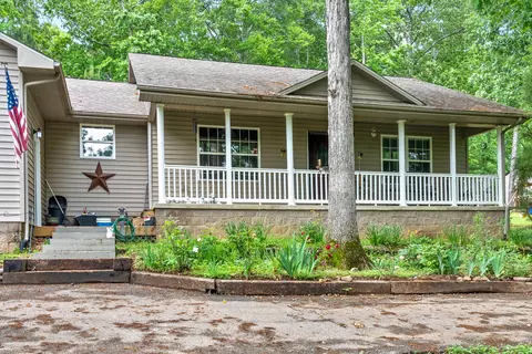 141 Graves Ln, Buchanan, TN 38222 photo 3
