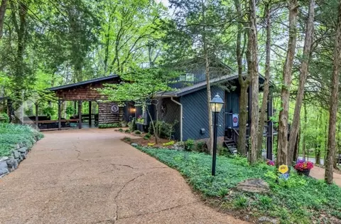 218 Hillview Dr, Carthage, TN 37030