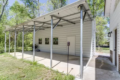 Exterior - 474 Spring Meadows Ln, Morrison, TN 37357 photo 6 of 12