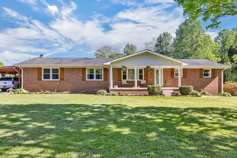 29 Dickie Rd, Flintville, TN 37335
