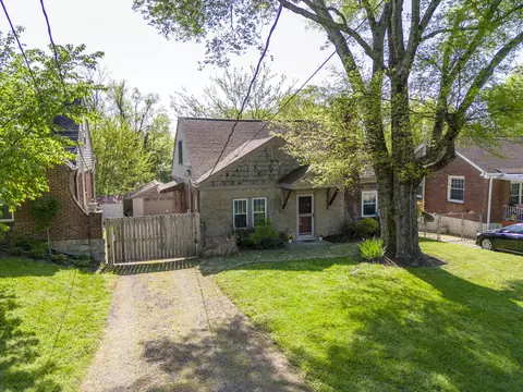 2914 Glenmeade Dr, Nashville, TN 37216