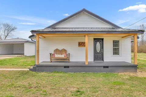 602 Swiss Colony Rd, Hohenwald, TN 38462