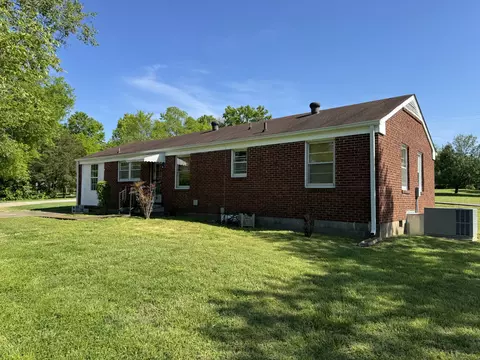 217 Kennith Dr, Nashville, TN 37207