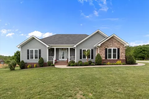 1450 Spencer Mill Rd, Burns, TN 37029