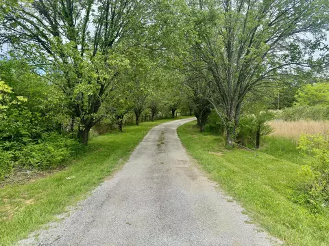 3397 Highway 431, Columbia, TN 38401