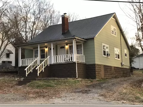 217 Mcminnville Hwy, Woodbury, TN 37190