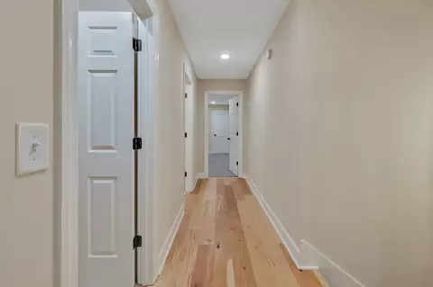 Entry Way - 1027 Rucker Ln, Murfreesboro, TN 37128 photo 5 of 5