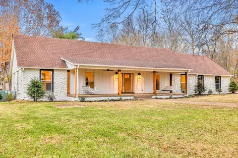 1027 Rucker Ln, Murfreesboro, TN 37128