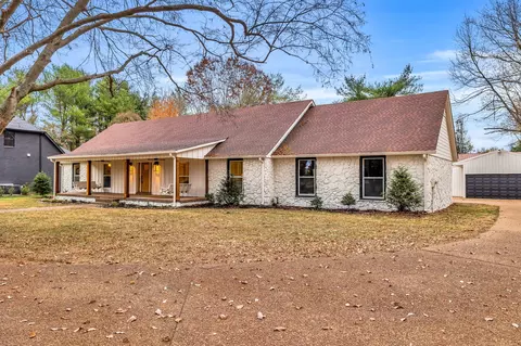 Exterior - 1027 Rucker Ln, Murfreesboro, TN 37128 photo 13 of 16