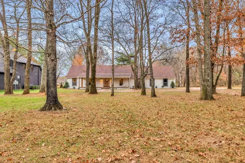 Exterior - 1027 Rucker Ln, Murfreesboro, TN 37128 photo 14 of 16