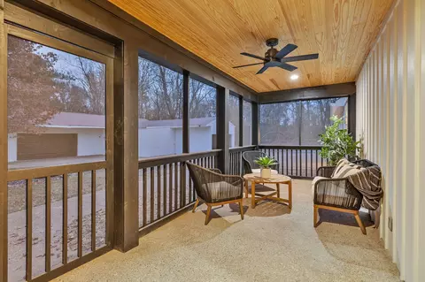 Exterior - 1027 Rucker Ln, Murfreesboro, TN 37128 photo 7 of 16