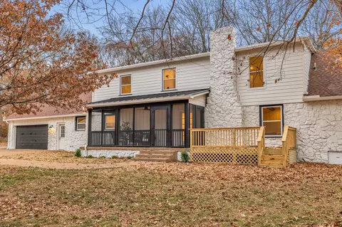 Exterior - 1027 Rucker Ln, Murfreesboro, TN 37128 photo 12 of 16