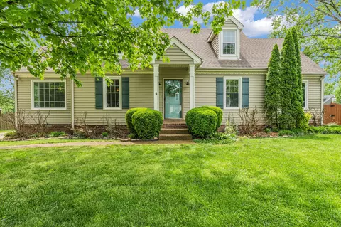 121 Cottonwood Dr, Franklin, TN 37069