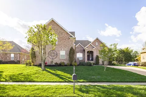 104 General Smith Pl, Hendersonville, TN 37075
