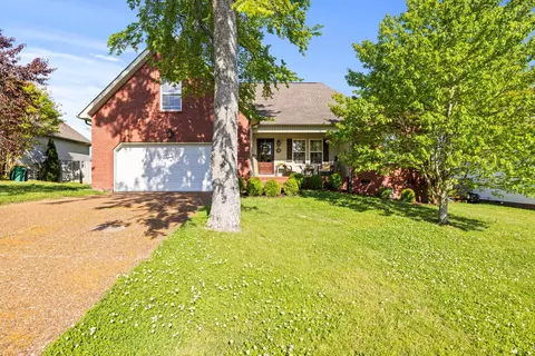 2948 Hearthside Dr, Spring Hill, TN 37174