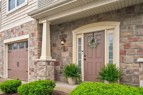 1025 Chatsworth Dr, Old Hickory, TN 37138