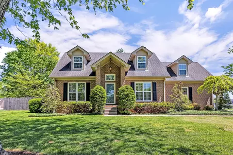 1712 Whitt Dr, Spring Hill, TN 37174