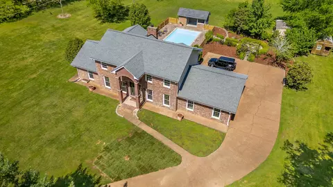 2419 Mansker Dr, Madison, TN 37115