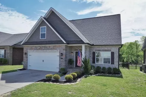 1102 Cross Pointe Dr, Cookeville, TN 38506