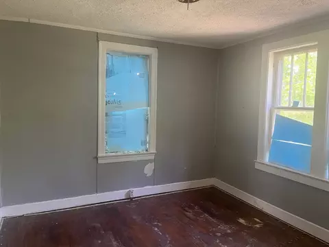 1105 E Walnut St, Dickson, TN 37055 photo 6