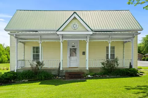 601 5th Ave E, Springfield, TN 37172