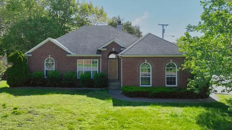 5101 Pebble Creek Dr, Antioch, TN 37013
