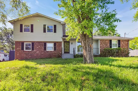 513 Galesburg Ct, Nashville, TN 37217