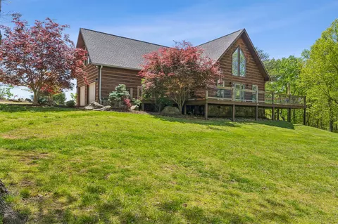 2063 Laurel Lake Dr, Monteagle, TN 37356