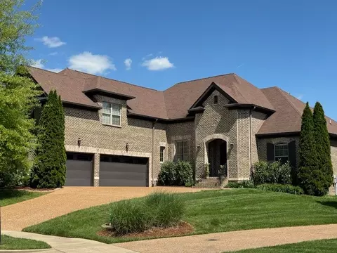 111 Keene Vly S, Hendersonville, TN 37075