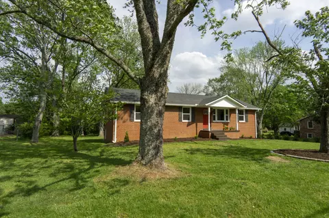 117 Elm St, La Vergne, TN 37086