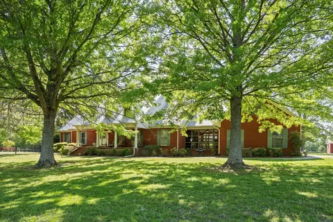 28301 Lambert Rd, Ardmore, AL 35739