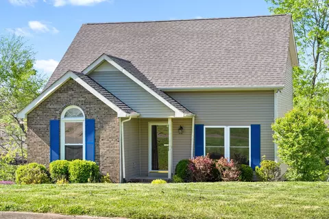 141 Whitehall Dr, Clarksville, TN 37042