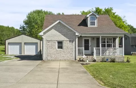 101 Kenwood Dr, Portland, TN 37148