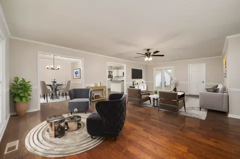 525 N Russell St, Portland, TN 37148