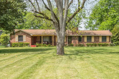 210 Donna Dr, Madison, TN 37115