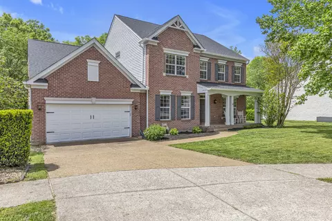 513 Cairnview Dr, Franklin, TN 37064